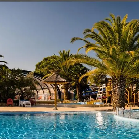 Hébergement de vacances Location 318 Mobile Range Excellence In Sea Sun 5 *